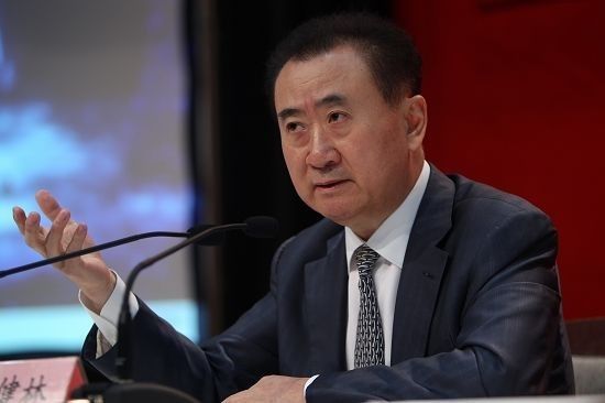 王健林:明年萬達不再是房企
