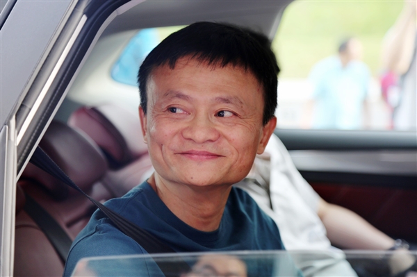 馬云漲工資觀點引網友共鳴:中國企業(yè)一定要加給普通員工